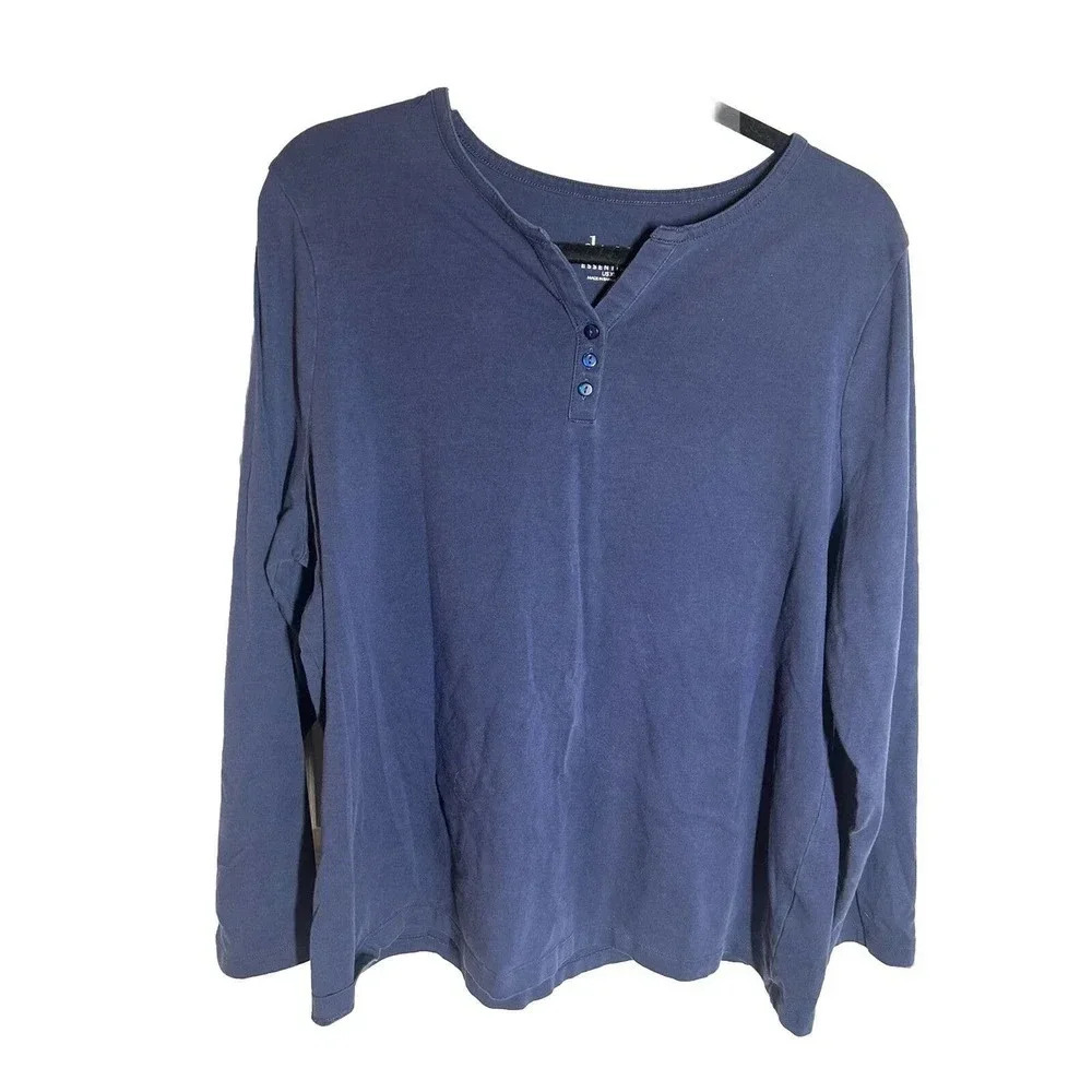 D & Co Women’s Casual Navy Top Size XL